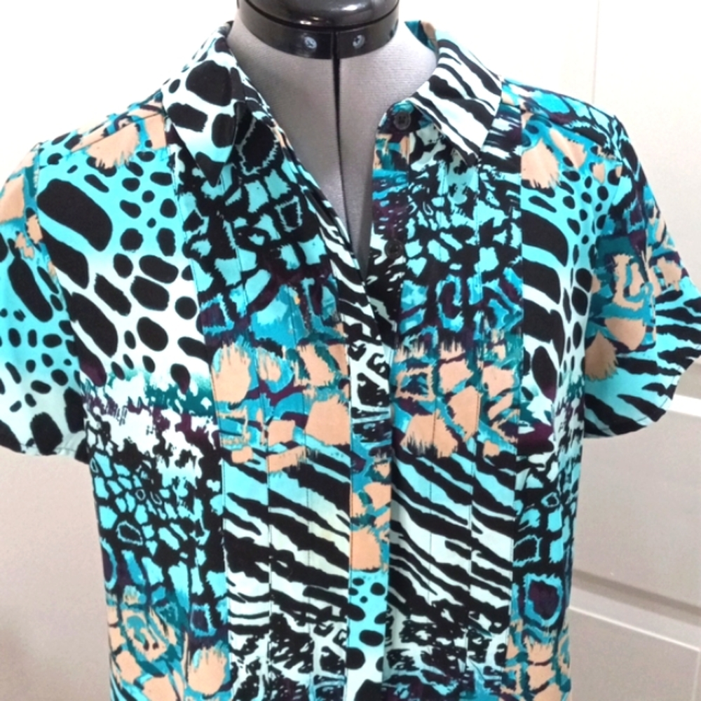 Dana Buchman multi Animal Print Blouse Size Med